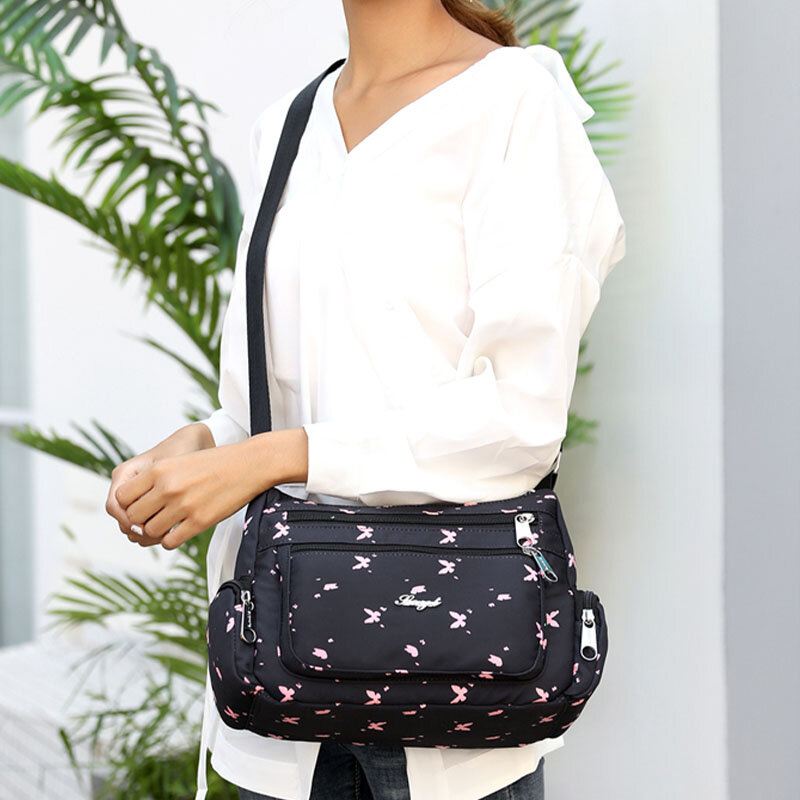 Muoti Nylon Casual Olkalaukku Crossbody Laukku