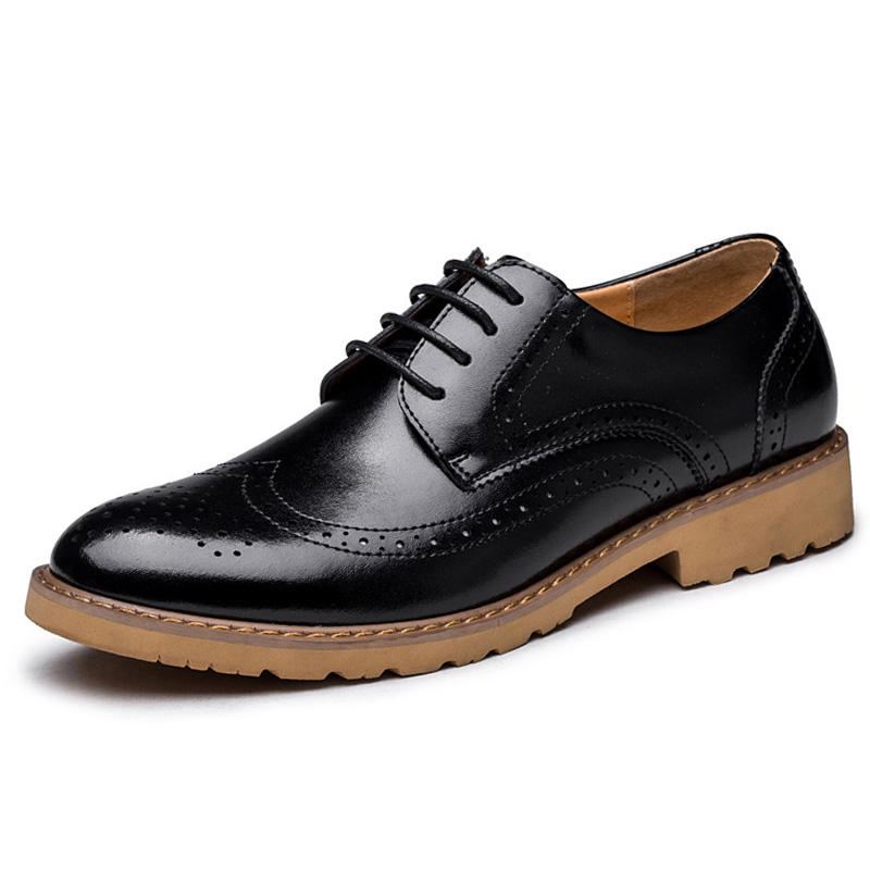 Aito Nahka Brogue Carved Business Casual Oxfords