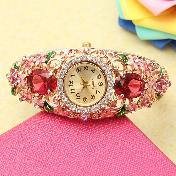 Retrotyylinen Naisten Rannekoru Kello Flower Diamond Quartz Watch