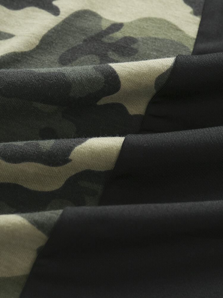 Miesten Camo Print Patchwork Edessä Vetoketju Ihoystävällinen Lyhythihainen Rento T-paita