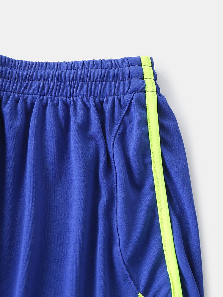 Miesten Kaksisävyiset Urheiluharjoitukset Stretch Slim Fit Kaksikerroksiset Rantashortsit