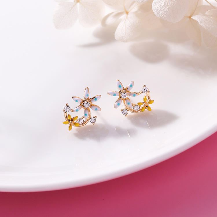 Sweet Flower Butterfly Stud Korvakorut Anallergiset Sterling Hopea Neula Strassikivi Naisten Korvakorut