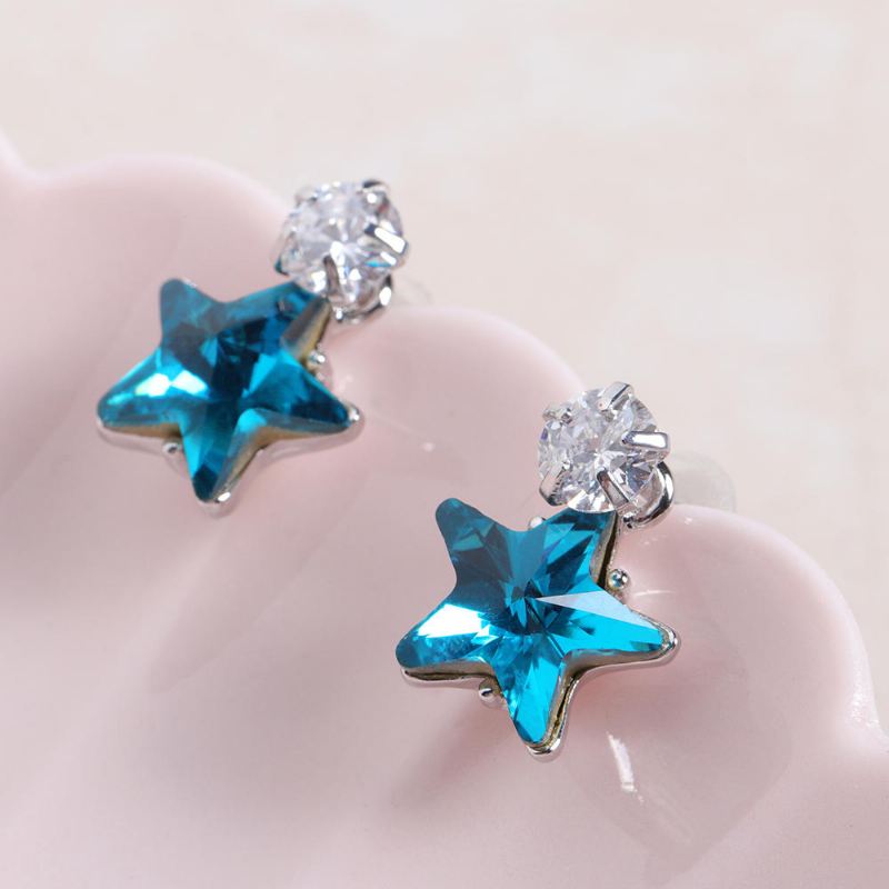 Yksinkertainen Star Ear Stud Korvakoru Häikäisevä Cubic Zirkonia Star Crystal Piercing Korvakorut Naisille