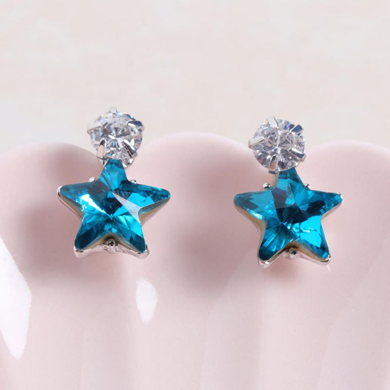 Yksinkertainen Star Ear Stud Korvakoru Häikäisevä Cubic Zirkonia Star Crystal Piercing Korvakorut Naisille