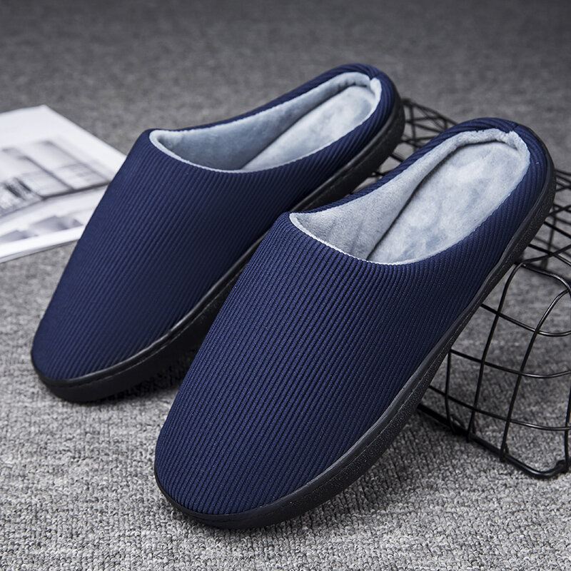 Miesten Pure Color Pyöreä Toe Liukumaton Lämmin Slip-on Kotipuuvillatossut