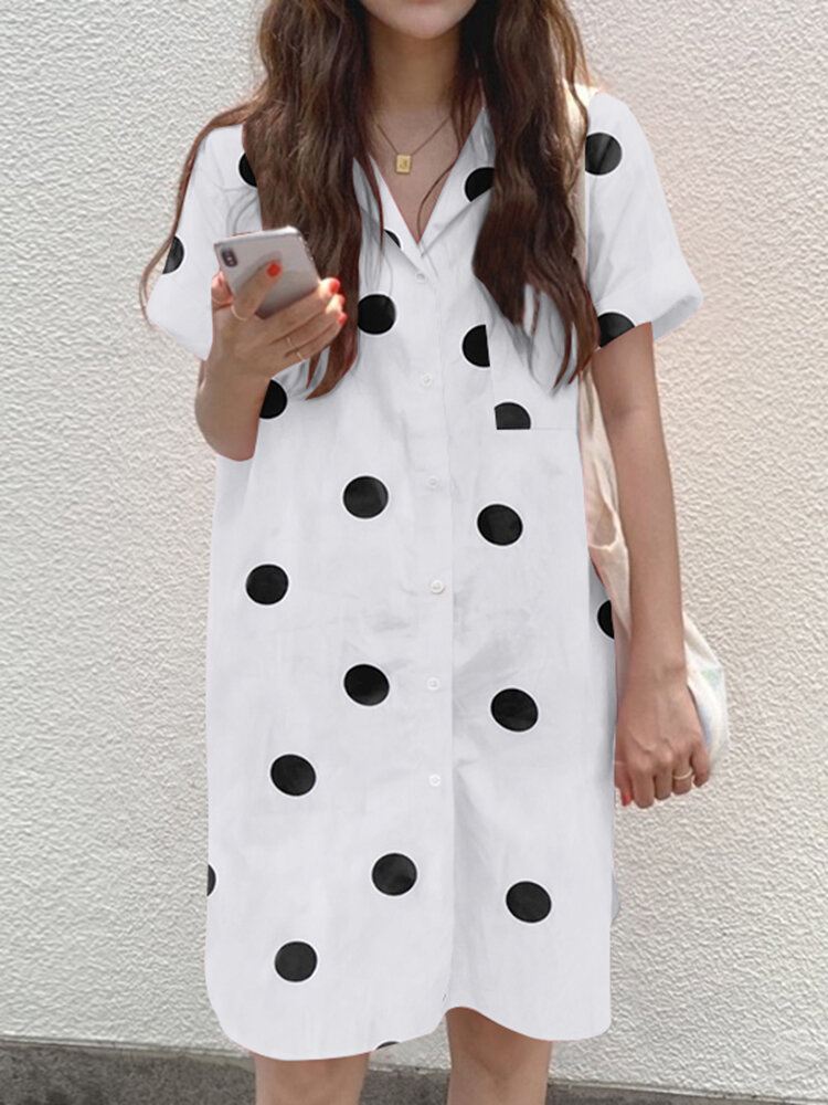 Cottagecore Polka Dot Pocket Button-paitamekko