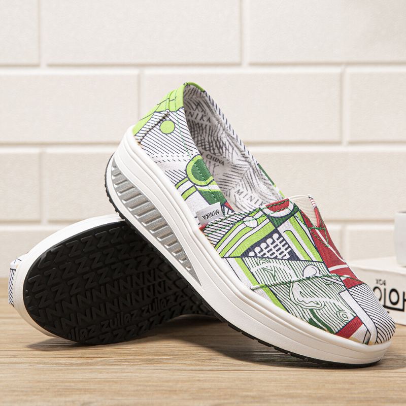 Naisten Casual Print Cartoon Rocker Sole Slip-on Kävelykengät