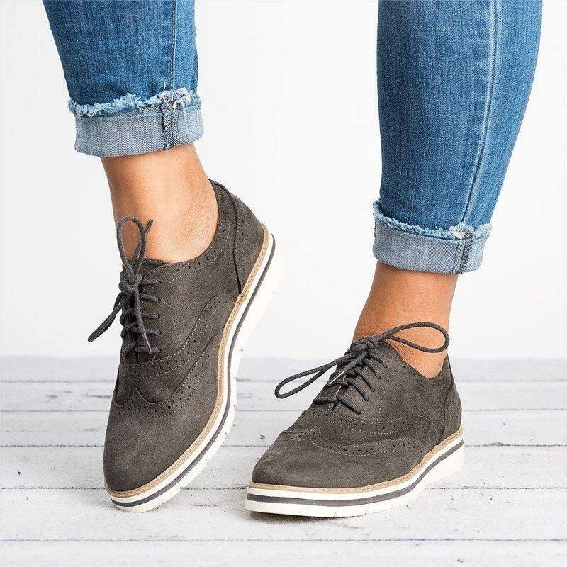 Naisten Plus-kokoiset Brogue Lace Up Pehmeät Nauhanauhat Casual Oxford Mokkasiinit